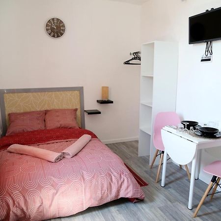 Venus Apartment Сен-Кантен Екстериор снимка