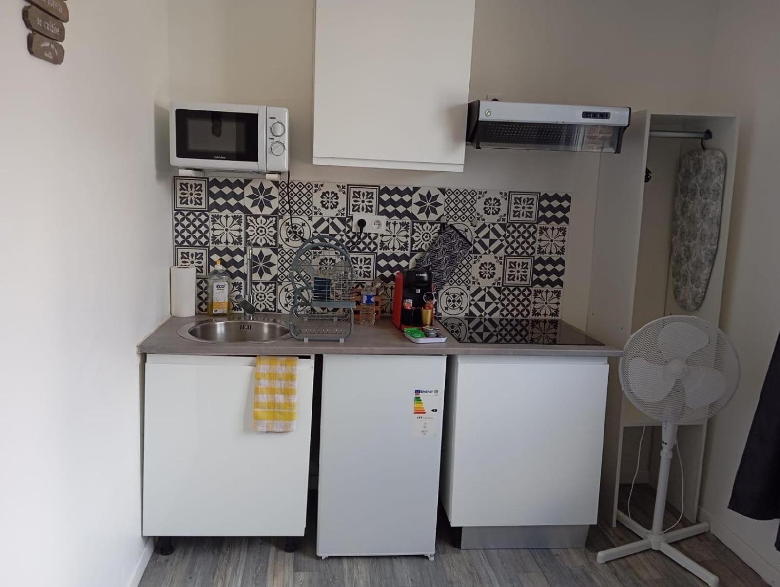 Venus Apartment Сен-Кантен Екстериор снимка